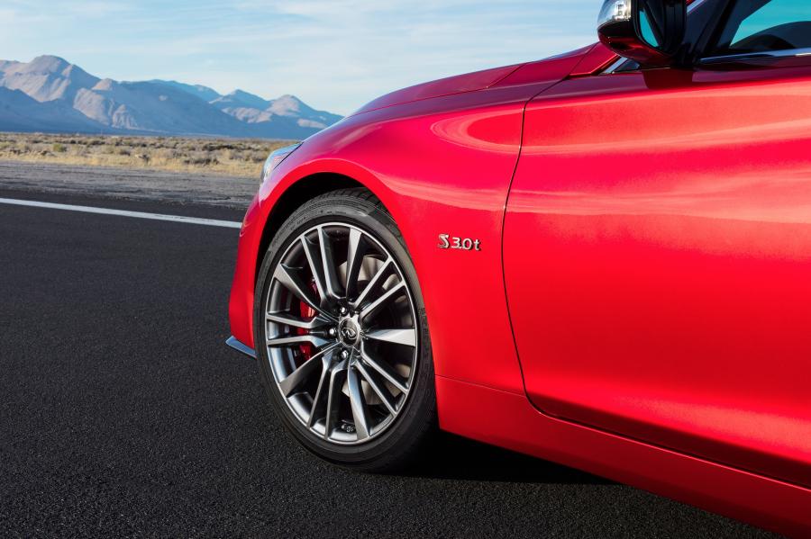 Детали экстерьера Infiniti Q50 Red Sport 400 2017 года  (WW) (фото 28 из 41)